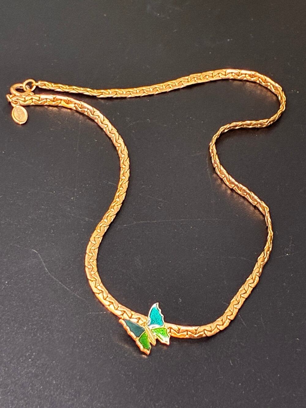 Vintage 1978 Avon Shy Butterfly Enamel Choker Necklace